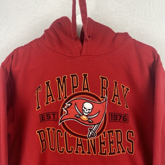 Tampa Bay Buccaneers Graphic Sweater Adult Medium Red Hoodie Sweatshirt Pullover - Picture 3 of 6